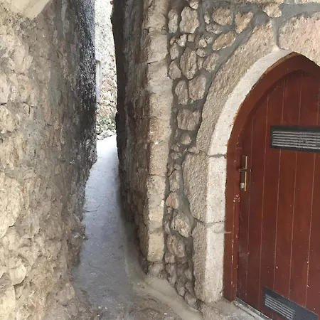 Romantic Stone House In Historic Center Of Vrbnik Exterior photo