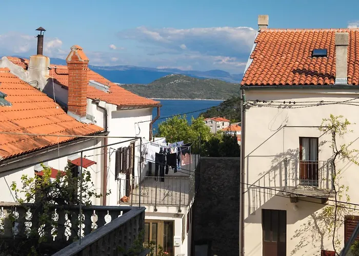Romantic Stone House In Historic Center Of Vrbnik